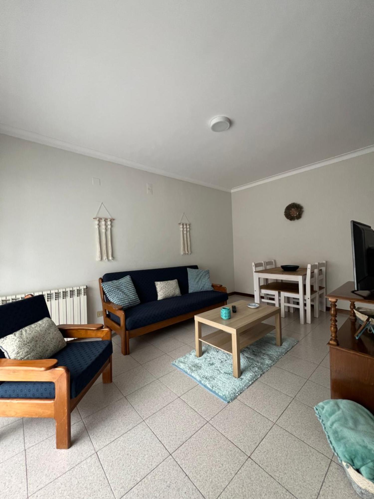 Encosta Do Sol Apartment Canas de Senhorim Luaran gambar