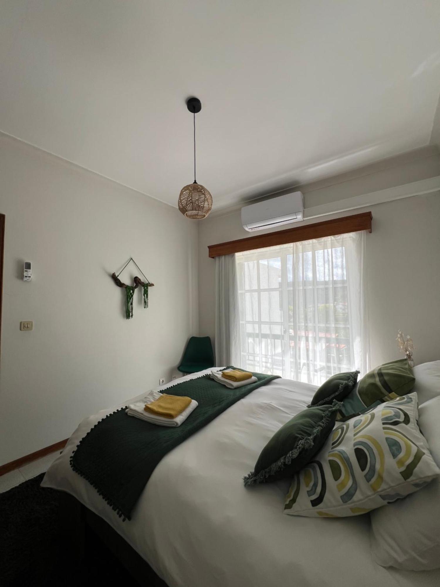Encosta Do Sol Apartment Canas de Senhorim Luaran gambar